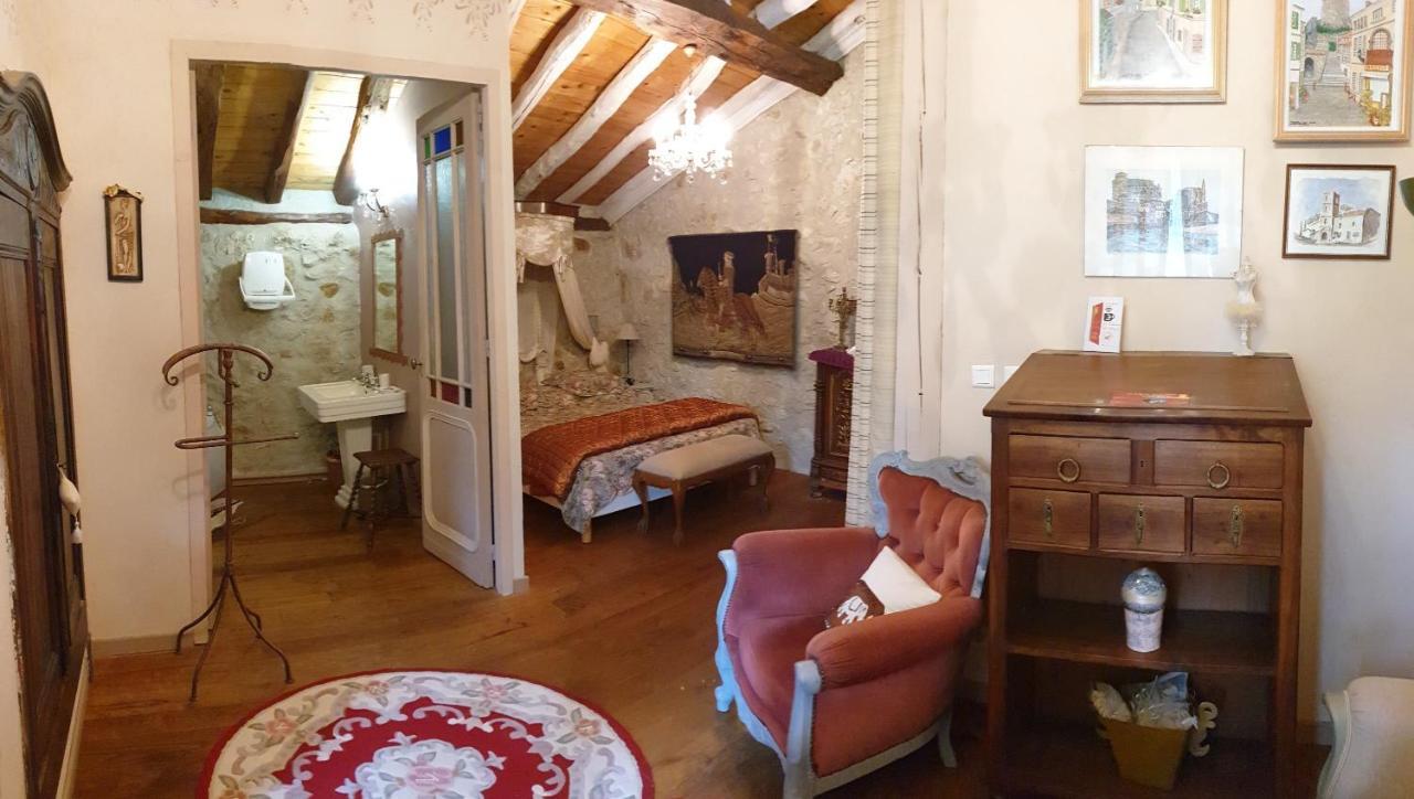 La Ferme De Jeanne Bed & Breakfast Saint-Girons  Dış mekan fotoğraf